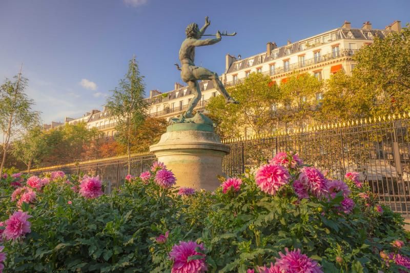 Hôtel Saint-Pierre - Situation